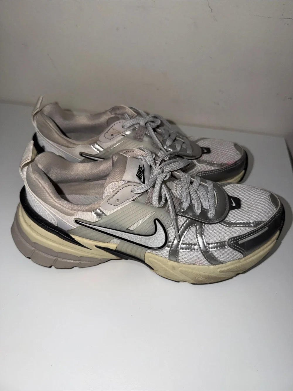 Nike Women’s Neutral Mesh & Metallic Trainer Sneakers